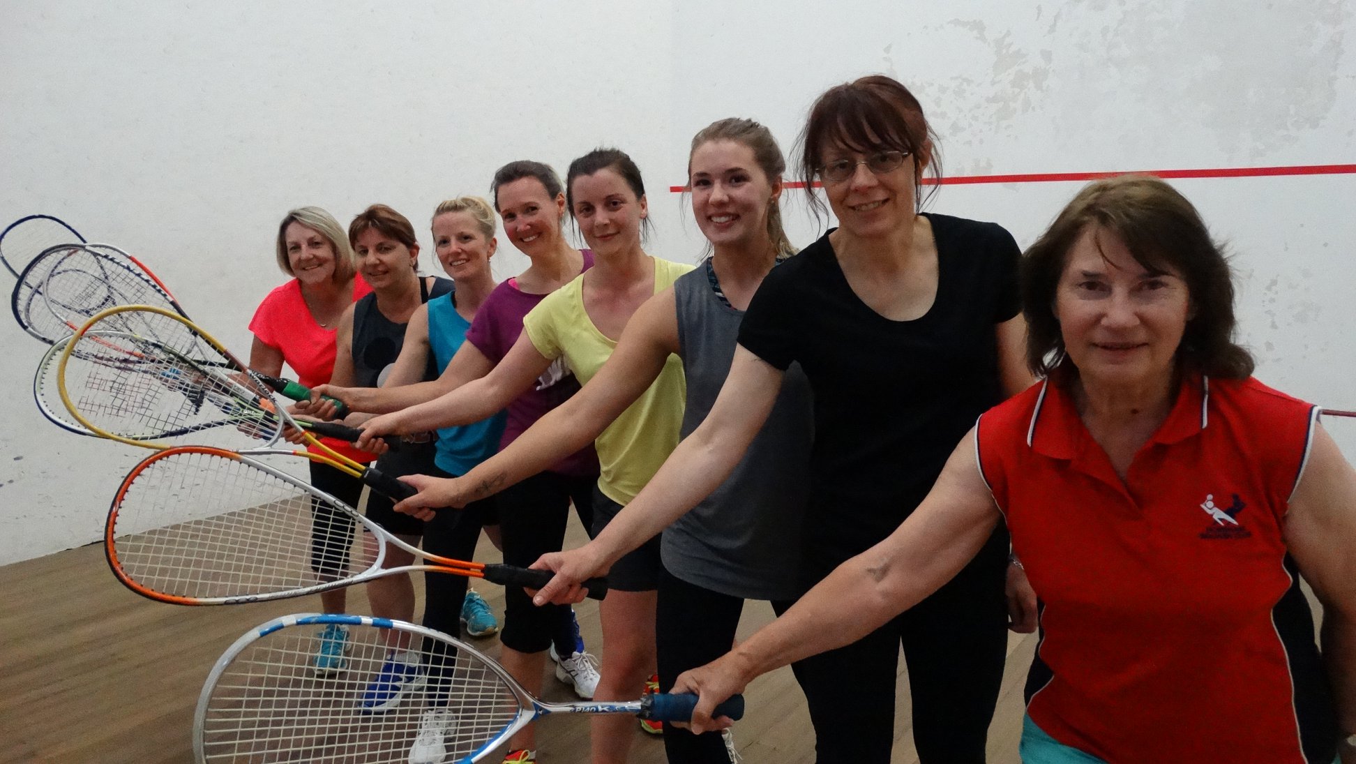https://www.darwinsquashcentre.com.au/wp-content/uploads/2021/09/womenhealth.jpg