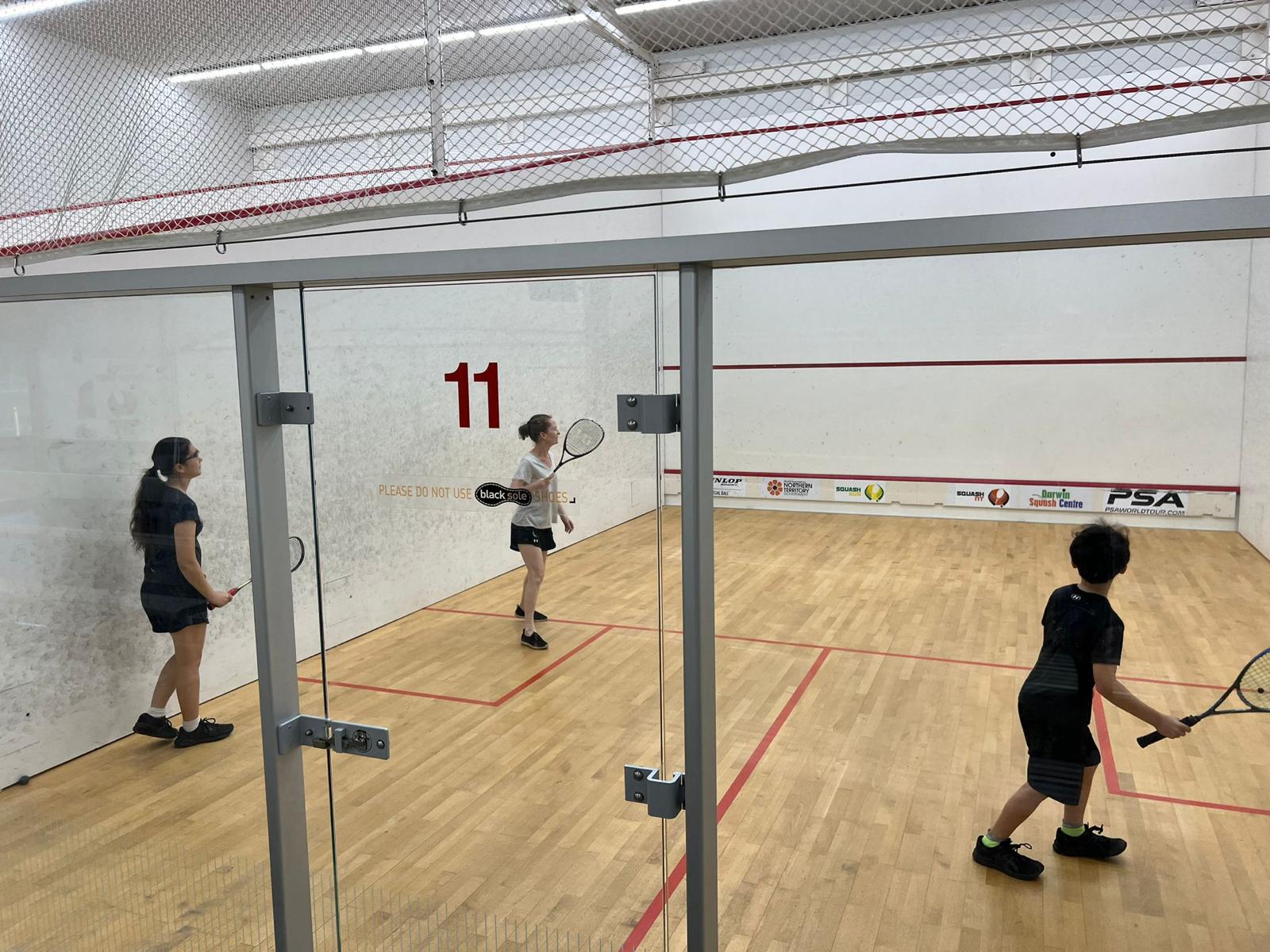 https://www.darwinsquashcentre.com.au/wp-content/uploads/2023/06/Family.jpg
